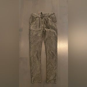 Brushed solid charcoal venti6